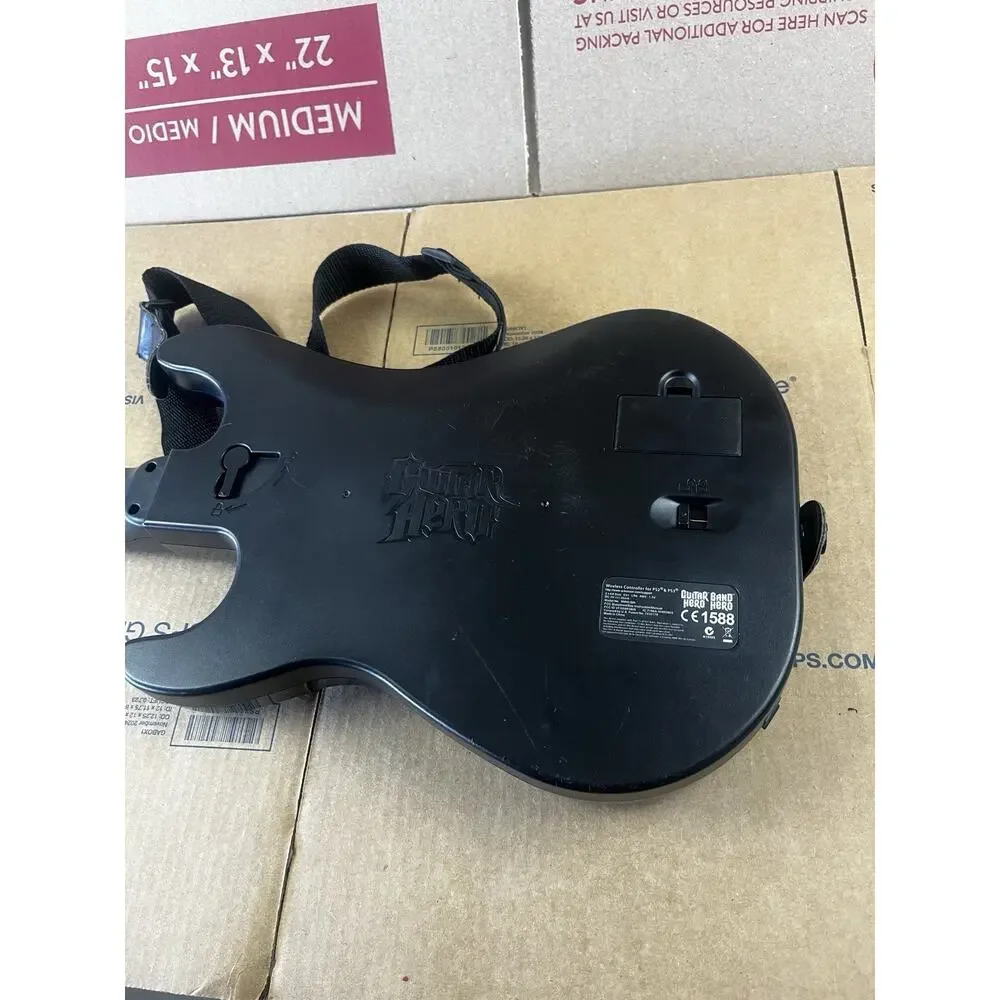 Guitar Hero Band Hero 5 Wireless Guitar Controller for PS3 PS2 *NO DONGLE